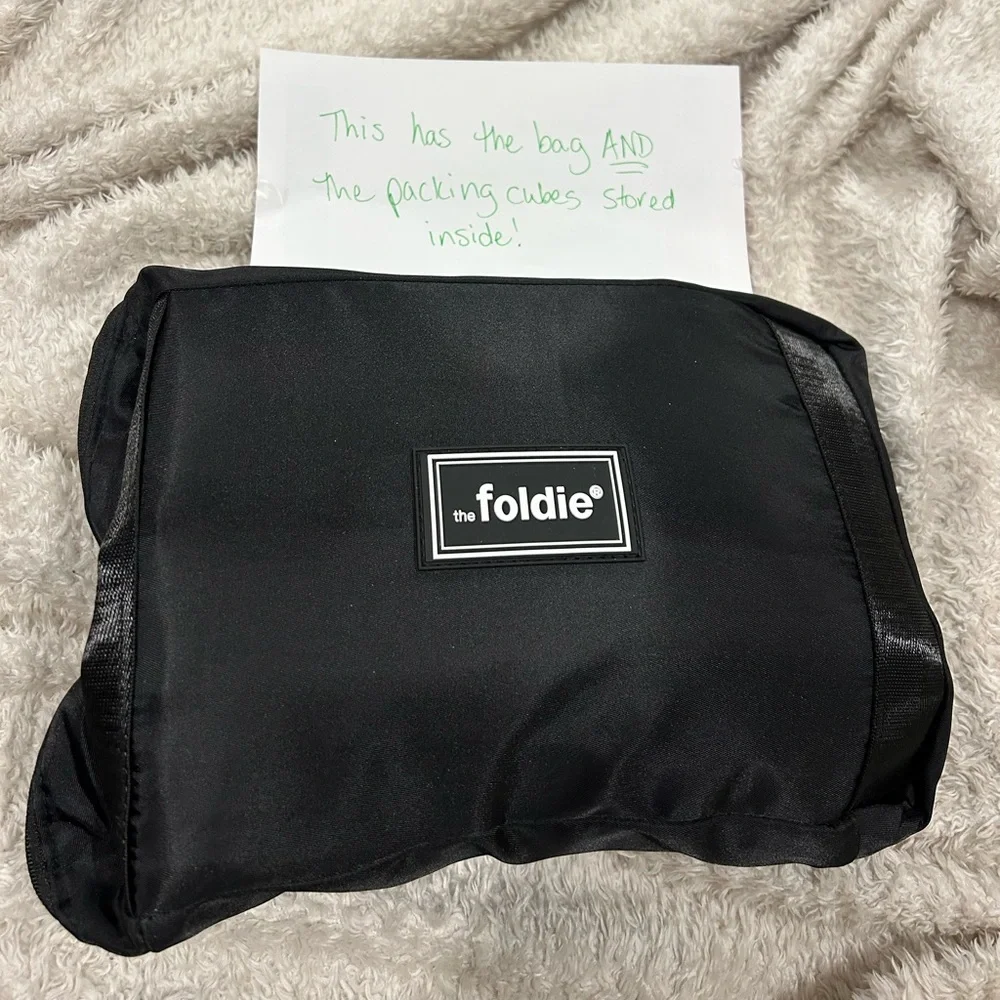 Foldie Black Travel Bag AND Packing Cubes Set NWOT